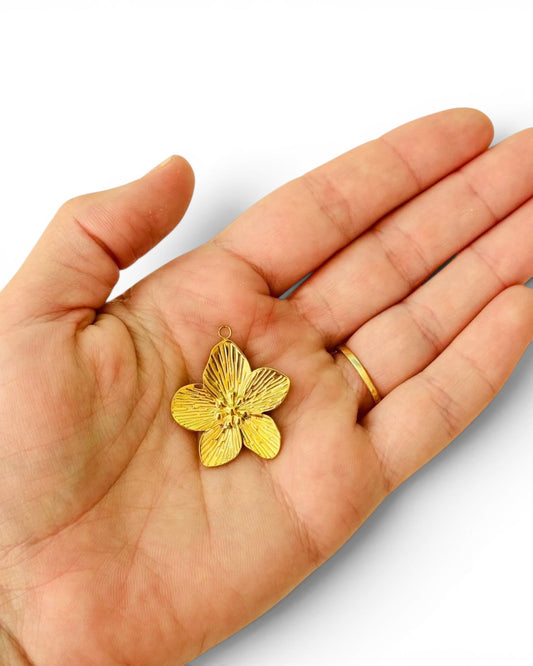 Grosse fleur de cerisier