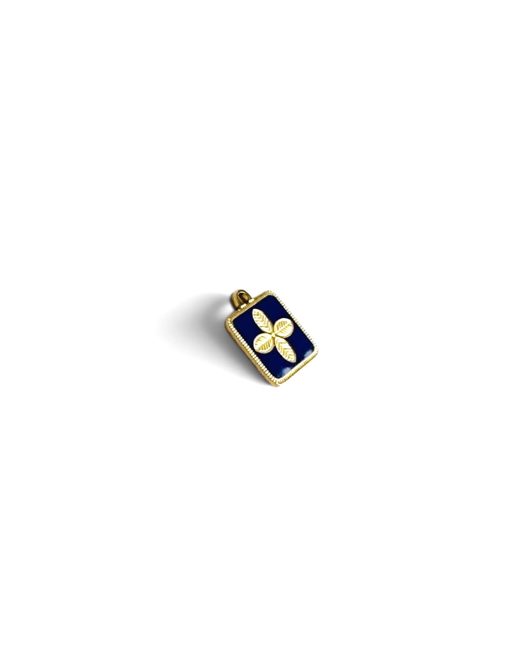 Breloque carré motif fleur